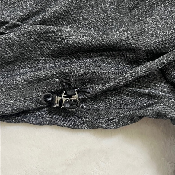 Lululemon Run: Your Heart Out Tank
Heathered Black / Black - Picture 10 of 11